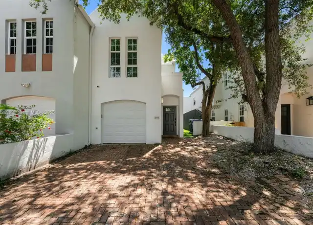 Property at 3125 Paola Dr #15, Miami, FL, 33133, 3 beds, 2.5 baths, [object Object]