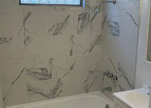 Property at 6714 11th Ave Unit 7, Los Angeles, CA, 90043, 1 bed, 1 bath, [object Object]