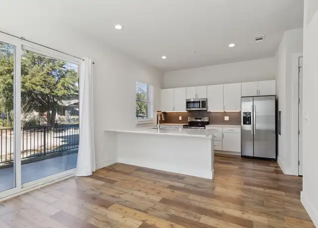 Property at 2990 Reagan St, Dallas, TX, 75219, 1 bed, 1 bath, [object Object]
