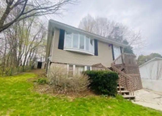 Property at 35 Tiverton Pkwy, Worcester, MA, 01602, 3 beds, 2 baths, [object Object]