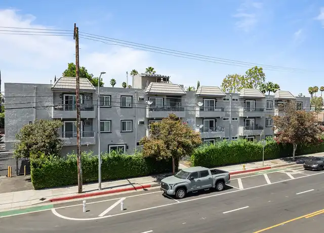 Property at 8155 Reseda Blvd, Reseda, CA, 91335, 1 bed, 1 bath, [object Object]