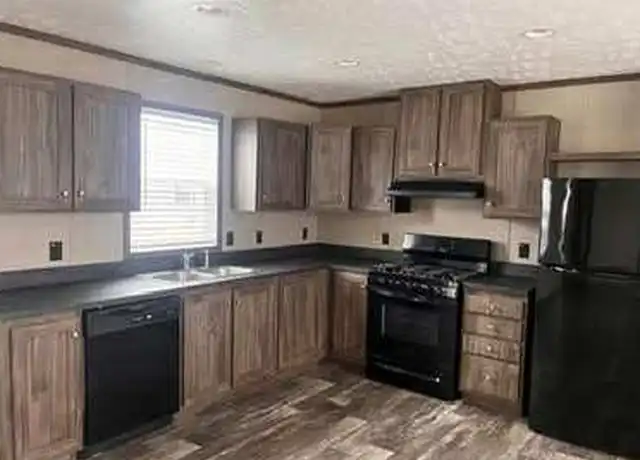 Property at 3501 Ridgely Rd Unit 70, Springfield, IL, 62702, 3 beds, 2 baths, [object Object]