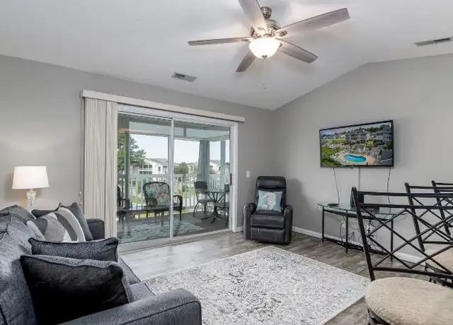 Property at 208 Landing Rd, North Myrtle Beach, SC, 29582, 1 bed, 1 bath, [object Object]