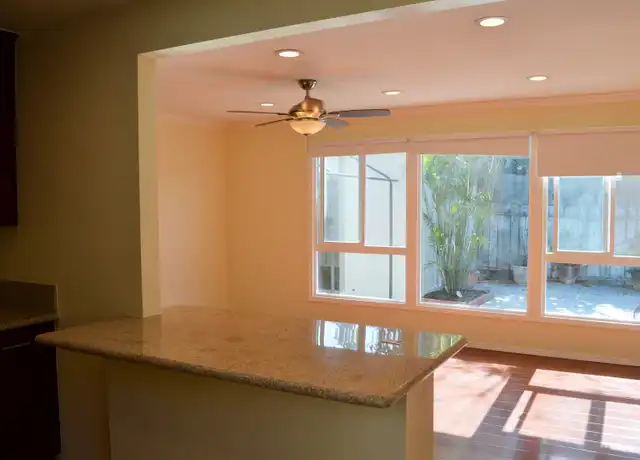 Property at 357 Gravilla St Unit 357, La Jolla, CA, 92037, 2 beds, 1 bath, [object Object]