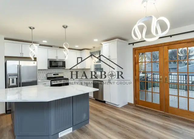 Property at 1709 8 1/2 Ave SE, Rochester, MN, 55904, 3 beds, 2 baths, [object Object]