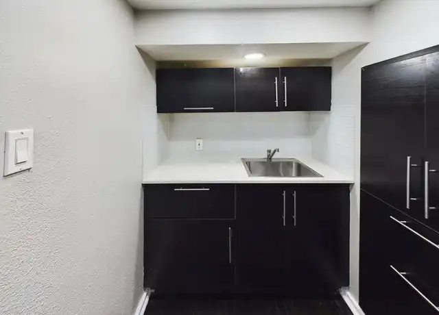 Property at 605 Enid St, Houston, TX, 77009, 0 beds, 1 bath, [object Object]