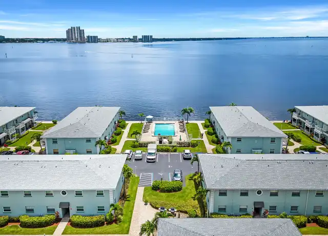 Property at 3344 N Key Dr Unit M6, North Fort Myers, FL, 33903, 1 bed, 1 bath, [object Object]