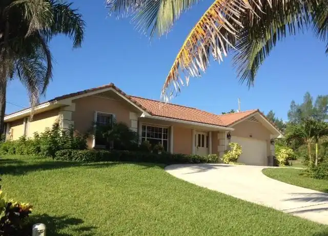 Property at 400 S Lyra Cir, Juno Beach, FL, 33408, 3 beds, 2 baths, [object Object]