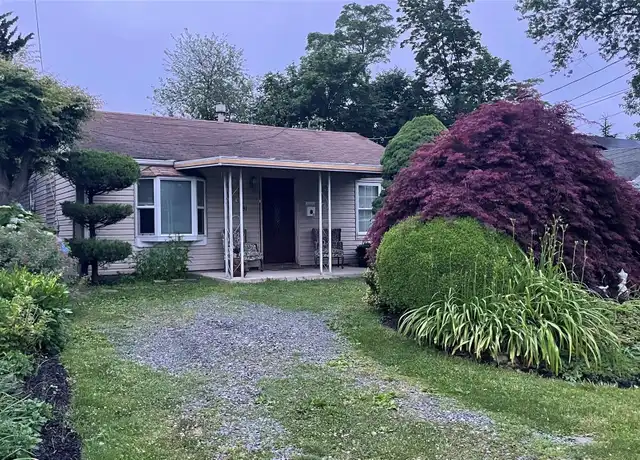 Property at 31 N Wayne Ave, West Haverstraw, NY, 10993, 3 beds, 2 baths, [object Object]