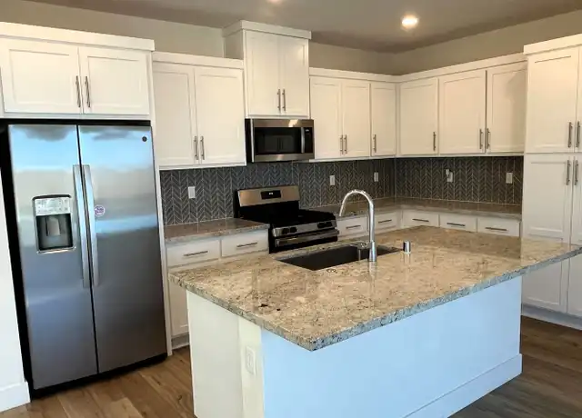 Property at 5876 Markham Ct, Tracy, CA, 95377, 4 beds, 3 baths, [object Object]