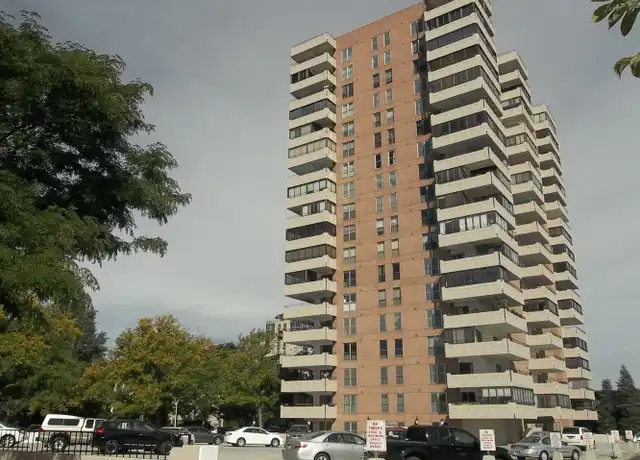 Property at 130 N Pearl St, Denver, CO, 80203, 1 bed, 1 bath, [object Object]