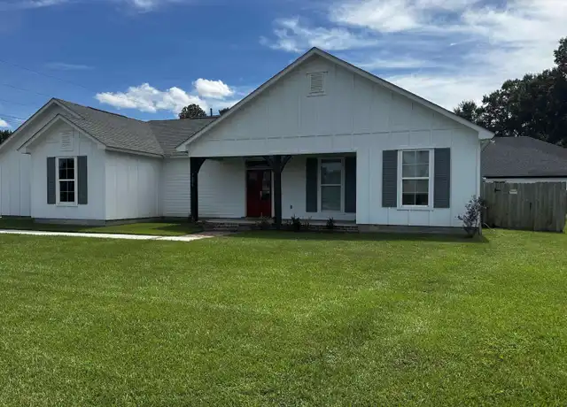 Property at 7054 Mickens Rd, Baton Rouge, LA, 70811, 3 beds, 2 baths, [object Object]