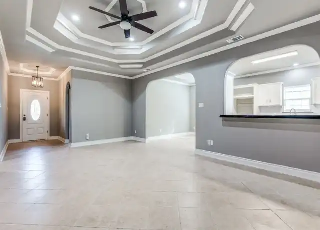 Property at 2432 W Brooklyn Ave, Dallas, TX, 75211, 4 beds, 3 baths, [object Object]
