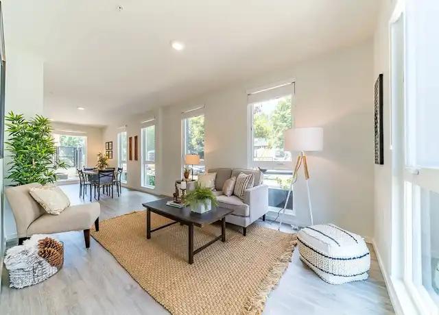 Property at Discover Your Dream Home at Franklin Flats! - 5166 SE Division St, Portland, OR, 97206, 0 beds, 1 bath, [object Object]