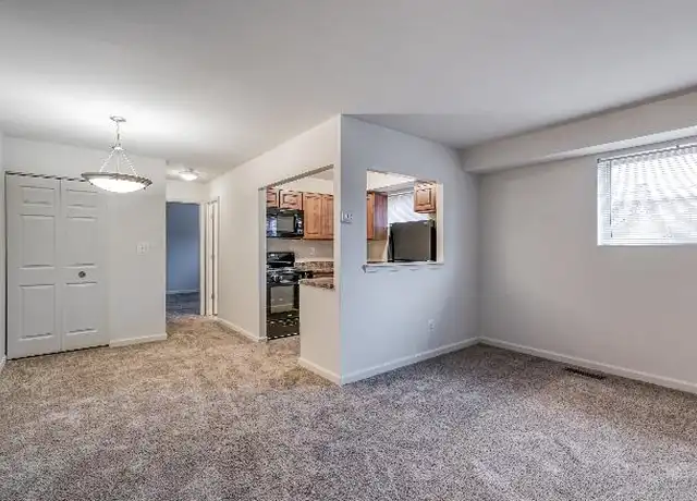 Property at 216 Crain Ct Cir, Glen Burnie, MD, 21061, 1 bed, 1 bath, [object Object]