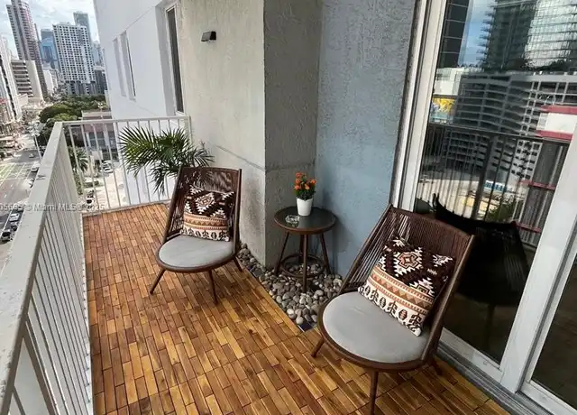 Property at 800 N Miami Ave Unit E1505, Miami, FL, 33136, 1 bed, 1 bath, [object Object]