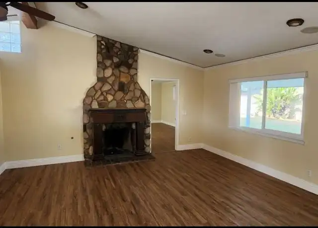 Property at 1430 Brookside Ave, Oxnard, CA, 93035, 5 beds, 2.5 baths, [object Object]
