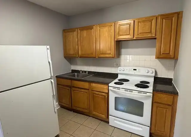 Property at 125 W Logan St Unit 2ND FLOOR, Philadelphia, PA, 19144, 2 beds, 1 bath, [object Object]