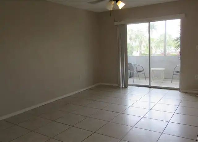 Property at 6507 Winfield Blvd Unit 203C, Margate, FL, 33063, 1 bed, 1 bath, [object Object]