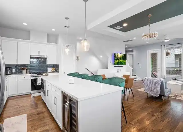 Property at 2721 Eado Grove Ln, Houston, TX, 77003, 3 beds, 3.5 baths, [object Object]