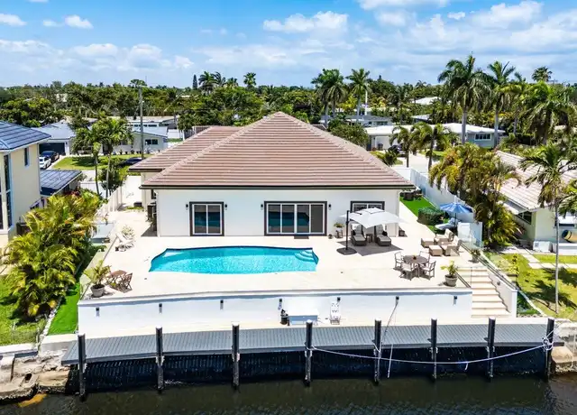 Property at 1008 SE 10th Ct, Deerfield Beach, FL, 33441, 3 beds, 3.5 baths, [object Object]