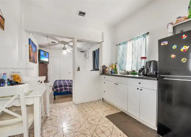 Property at 4521 SW 5th Ter Unit 1-1, Coral Gables, FL, 33134, 1 bed, 1 bath, [object Object]