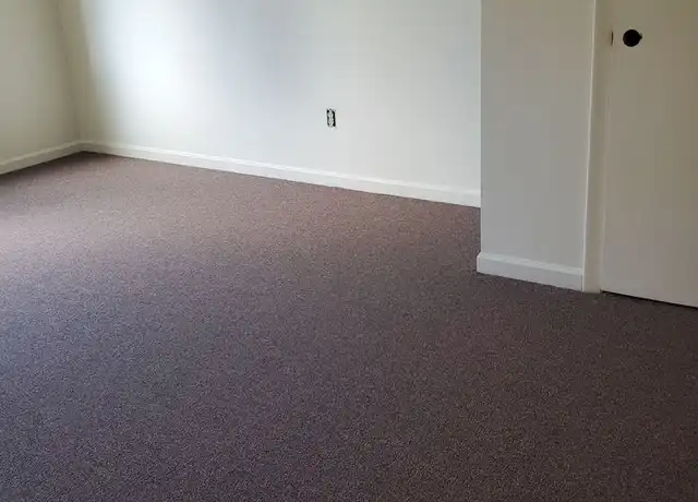 Property at 164 Roxbury St Apt 7, Keene, NH, 03431, 0 beds, 1 bath, [object Object]