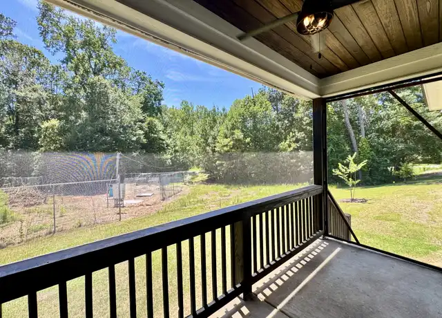 Property at 8 Summertide Dr, Phenix City, AL, 36869, 3 beds, 2 baths, [object Object]
