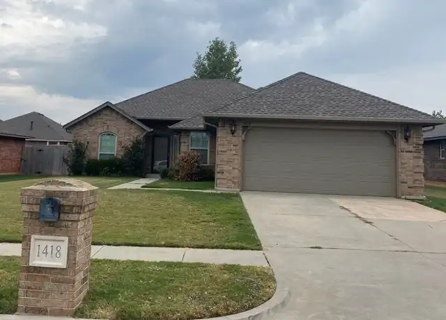 Property at 1418 Spoonwood Rd, Norman, OK, 73071, 3 beds, 2 baths, [object Object]