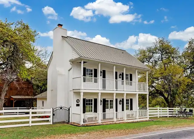 Property at 301 S Washington St, Round Top, TX, 78954, 2 beds, 2 baths, [object Object]