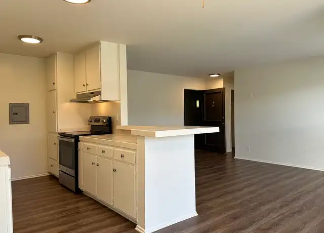 Property at The Vallarta Apartments - 17035 Yukon Ave, Torrance, CA, 90504, 1 bed, 1 bath, [object Object]