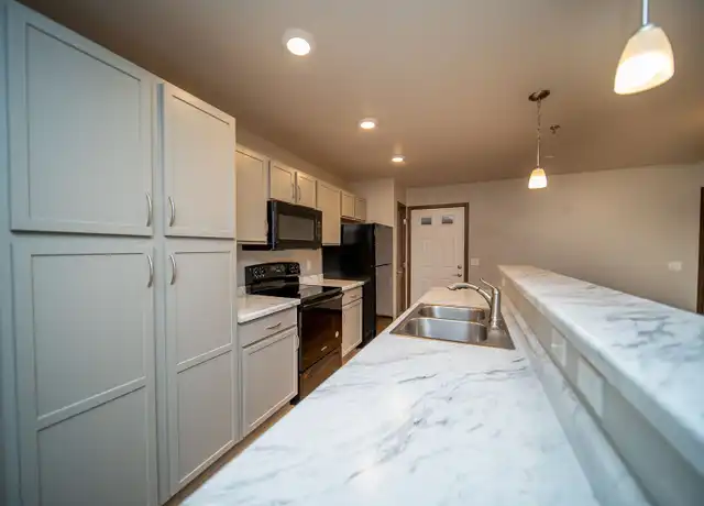 Property at 4822 S Hosta Ave Unit Hosta 307, Sioux Falls, SD, 57110, 3 beds, 2.5 baths, [object Object]
