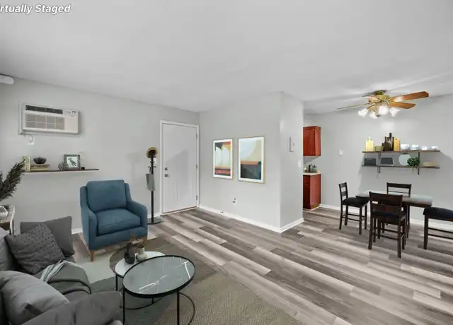 Property at 3013 Woodland Ave Unit 206W, Des Moines, IA, 50312, 1 bed, 1 bath, [object Object]
