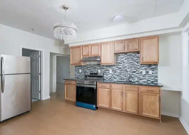 Property at 22 Ferdinand St Unit 2, Worcester, MA, 01603, 2 beds, 1 bath, [object Object]