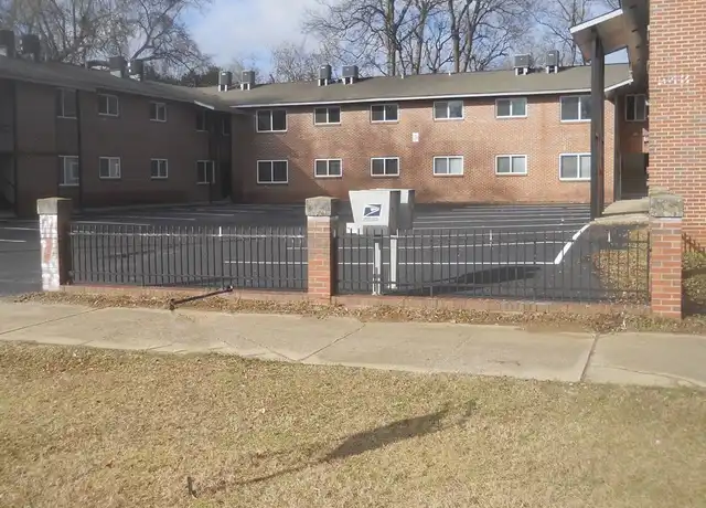 Property at 543 3rd Ave, Columbus, GA, 31901, 2 beds, 1 bath, [object Object]