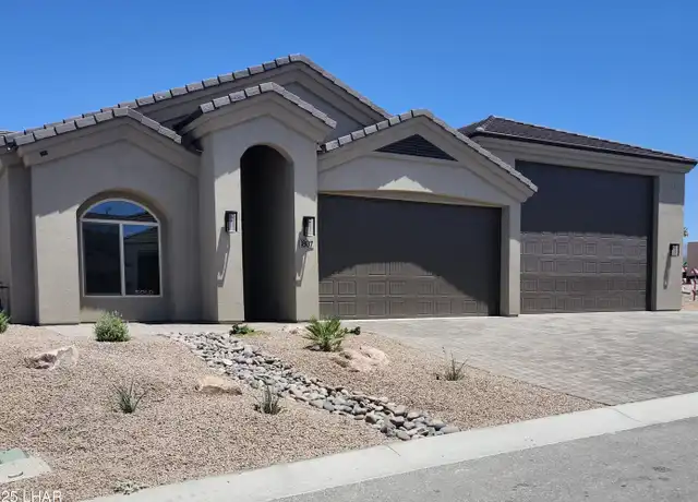 Property at 1807 E Persimmon Ave, Lake Havasu City, AZ, 86404, 4 beds, 3 baths, [object Object]