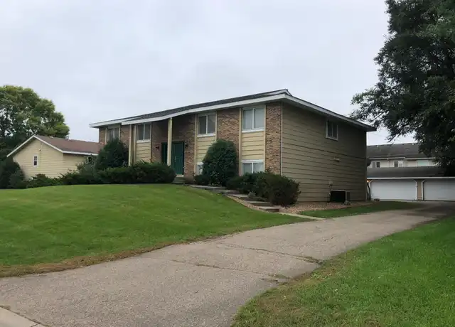 Property at 1220 3rd Ave W, Shakopee, MN, 55379, 2 beds, 1 bath, [object Object]