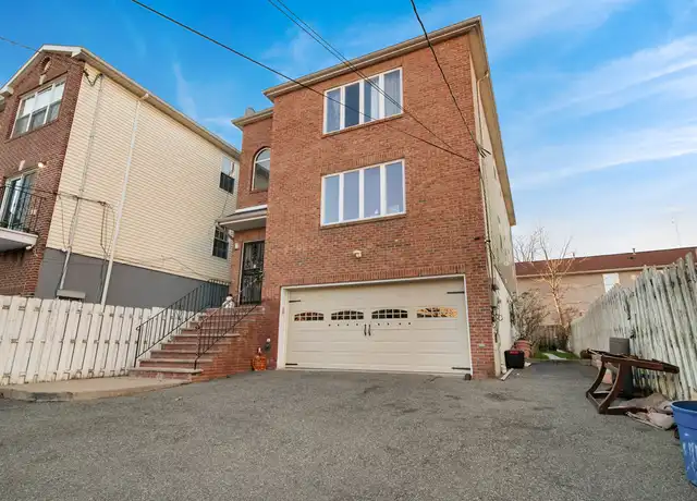 Property at 141-143 Norfolk St, Newark, NJ, 07103, 0 beds, 1 bath, [object Object]