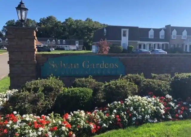 Property at 101 Sylvan Ave #21, Miller Place, NY, 11764, 1 bed, 1 bath, [object Object]