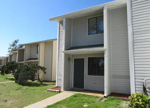Property at 824 West St, Panama City, FL, 32404, 2 beds, 1 bath, [object Object]