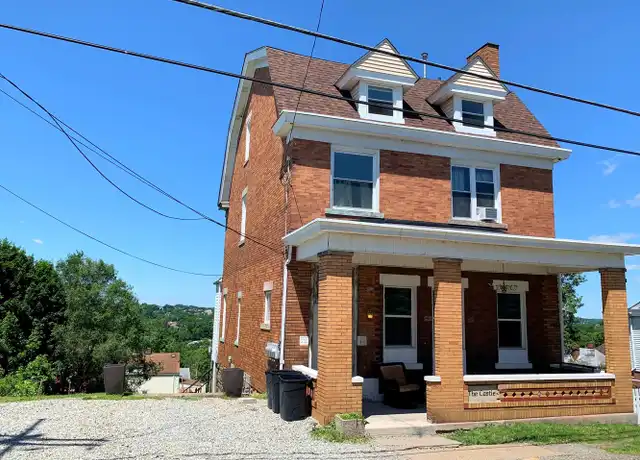 Property at 200 Camfield St Apt 3, Pittsburgh, PA, 15210, 2 beds, 1 bath, [object Object]