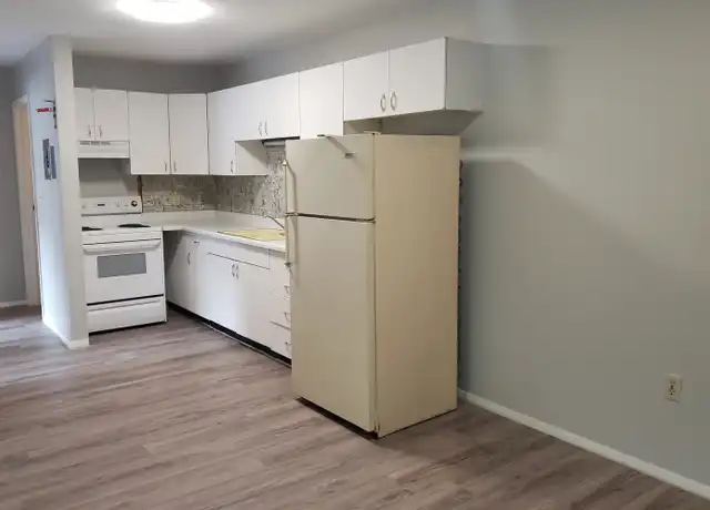 Property at 718 Broadway Unit 1F, Niles, MI, 49120, 2 beds, 1 bath, [object Object]