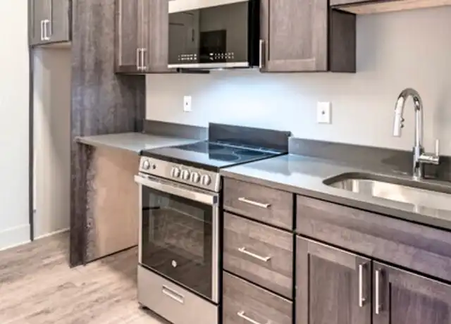 Property at 530 Broadway Unit 209, Providence, RI, 02909, 1 bed, 1 bath, [object Object]