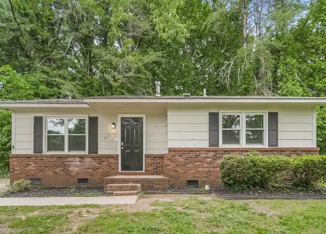 Property at 617 Dunbrook Ln, Charlotte, NC, 28217, 3 beds, 1 bath, [object Object]
