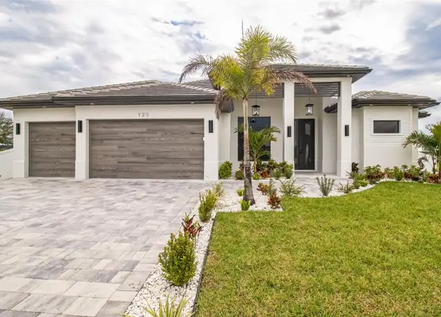 Property at 123 SW 35th Ave, Cape Coral, FL, 33991, 3 beds, 3.5 baths, [object Object]