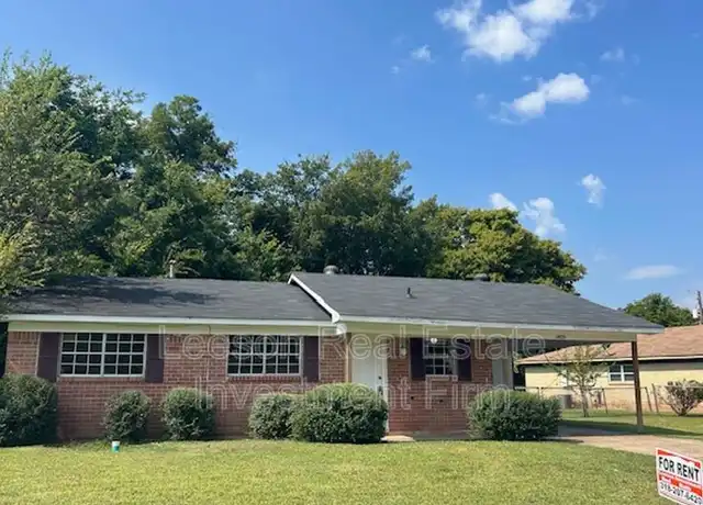 Property at 1409 N Gibson Cir, Bossier City, LA, 71112, 4 beds, 1.5 baths, [object Object]