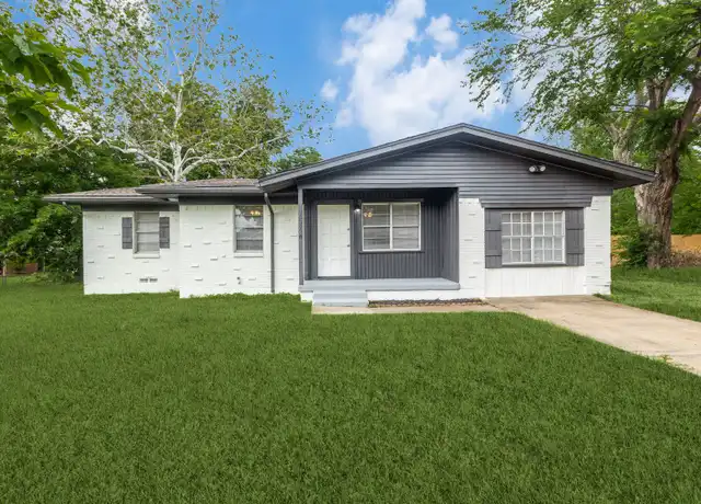 Property at 676 Pine St, Lewisville, TX, 75057, 3 beds, 2 baths, [object Object]
