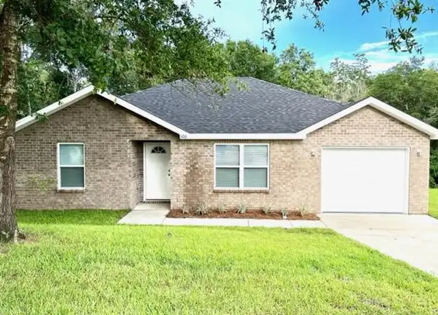 Property at 100 Trailwood Ln, Crestview, FL, 32539, 3 beds, 2 baths, [object Object]