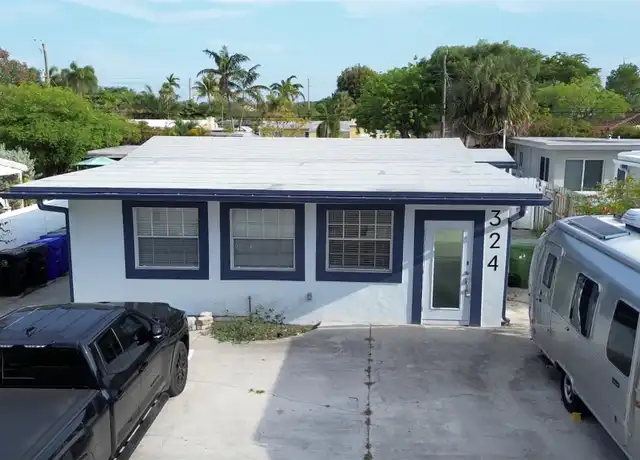 Property at 324 SW 22nd St Unit A1, Fort Lauderdale, FL, 33315, 4 beds, 2 baths, [object Object]