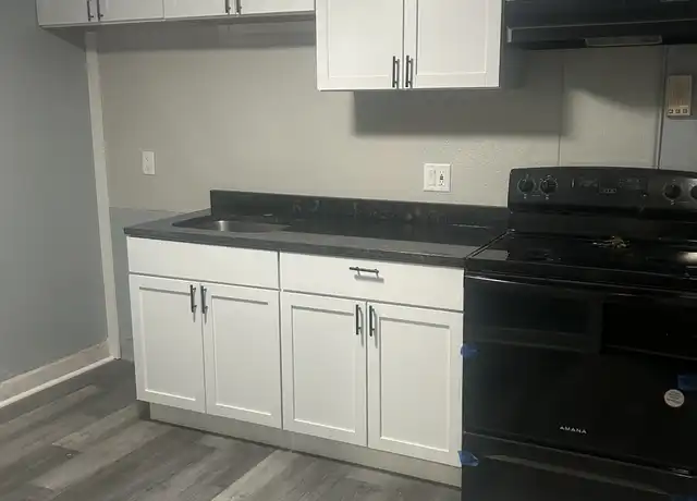 Property at 330 Mechanic St Unit B, Leominster, MA, 01453, 1 bed, 1 bath, [object Object]